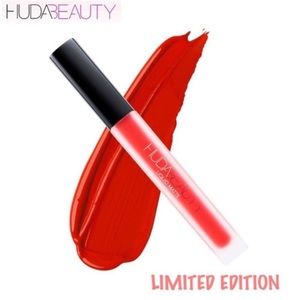 HUDA Beauty Liquid Matte Lipstick